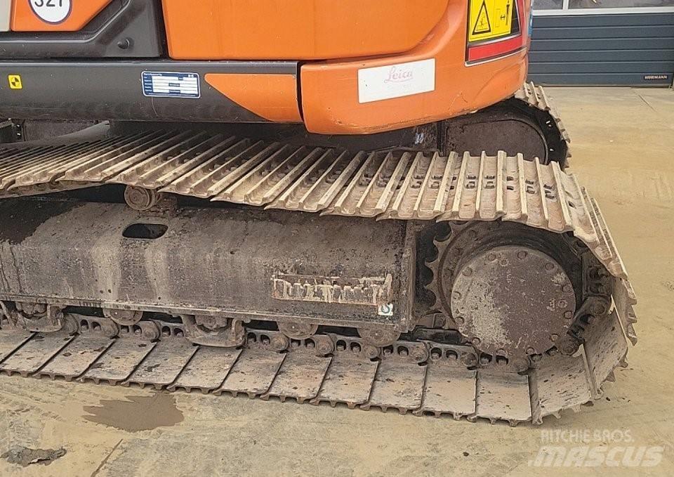 Hitachi ZX135US-7 대형 굴삭기 29톤 이상