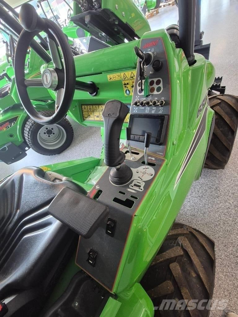 Avant 635  스키드로더