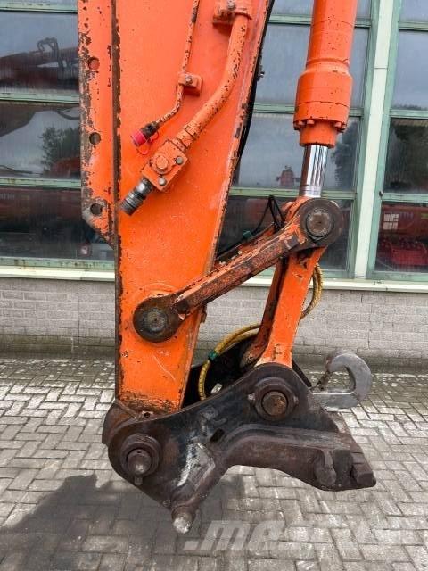 Hitachi ZX 210 LC-3 대형 굴삭기 29톤 이상