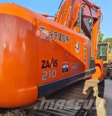 Hitachi ZX 210 대형 굴삭기 29톤 이상