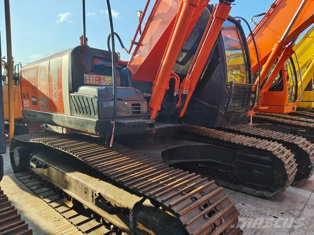 Hitachi ZX 210 대형 굴삭기 29톤 이상