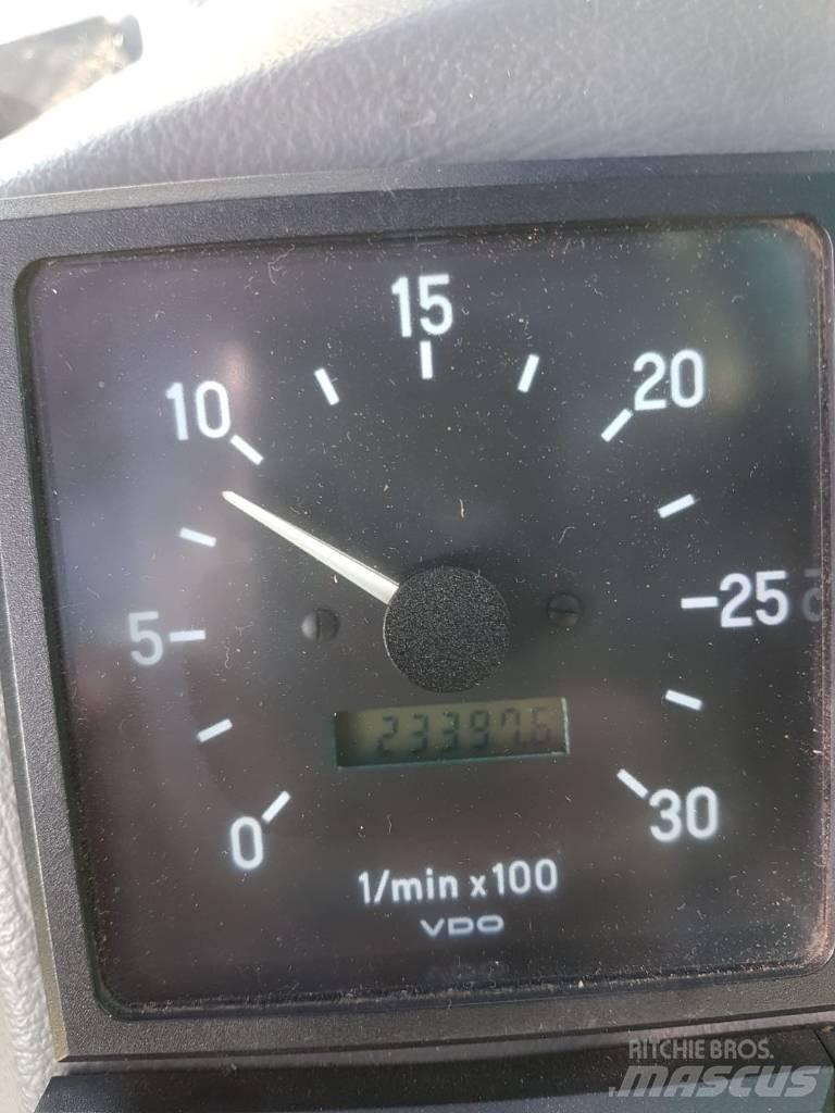 Valmet 921 921 원목 하베스터