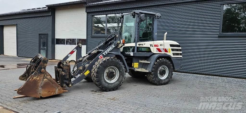 Terex TL80  휠로우더