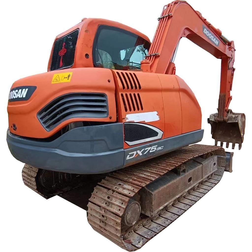 Doosan DX 75-9 C 대형 굴삭기 29톤 이상