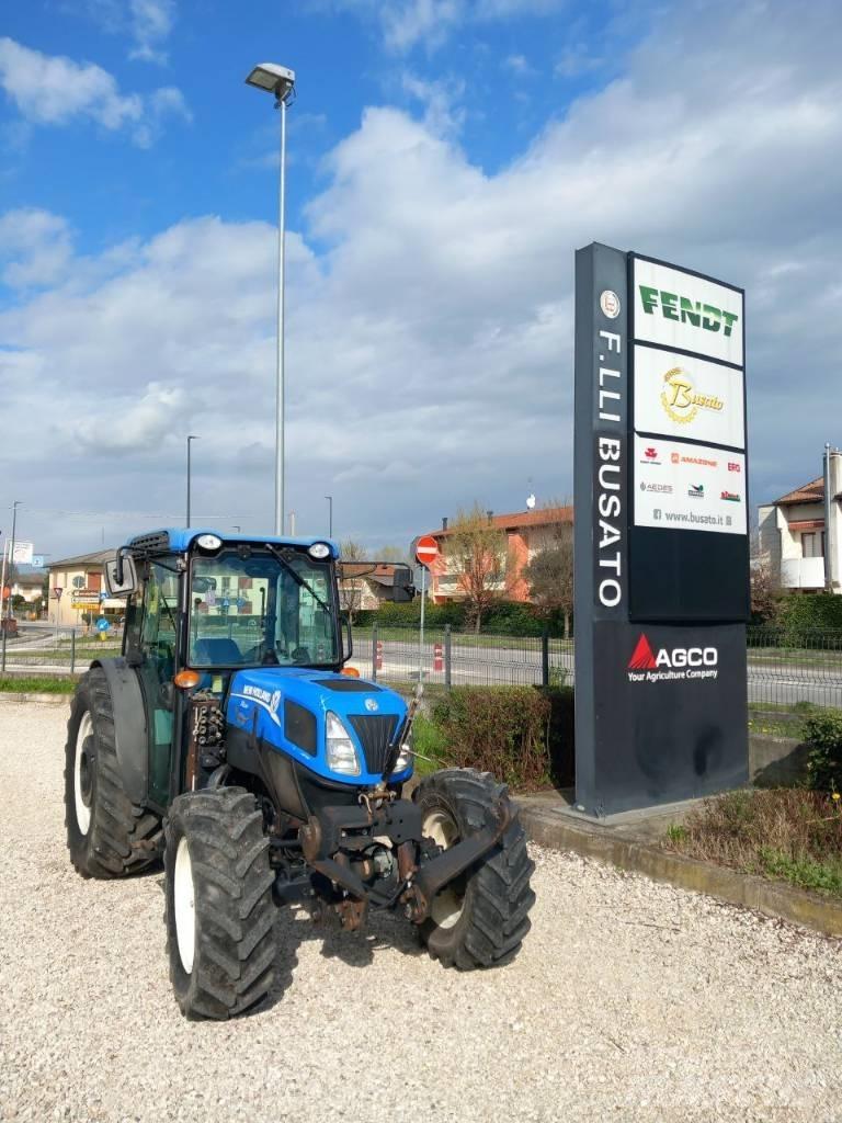 New Holland T 4.105 트랙터