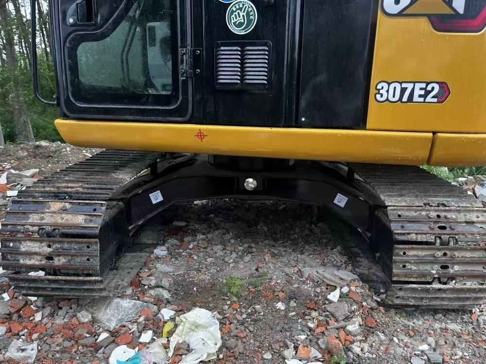 CAT 307 E2 중형굴삭기 7톤-28톤