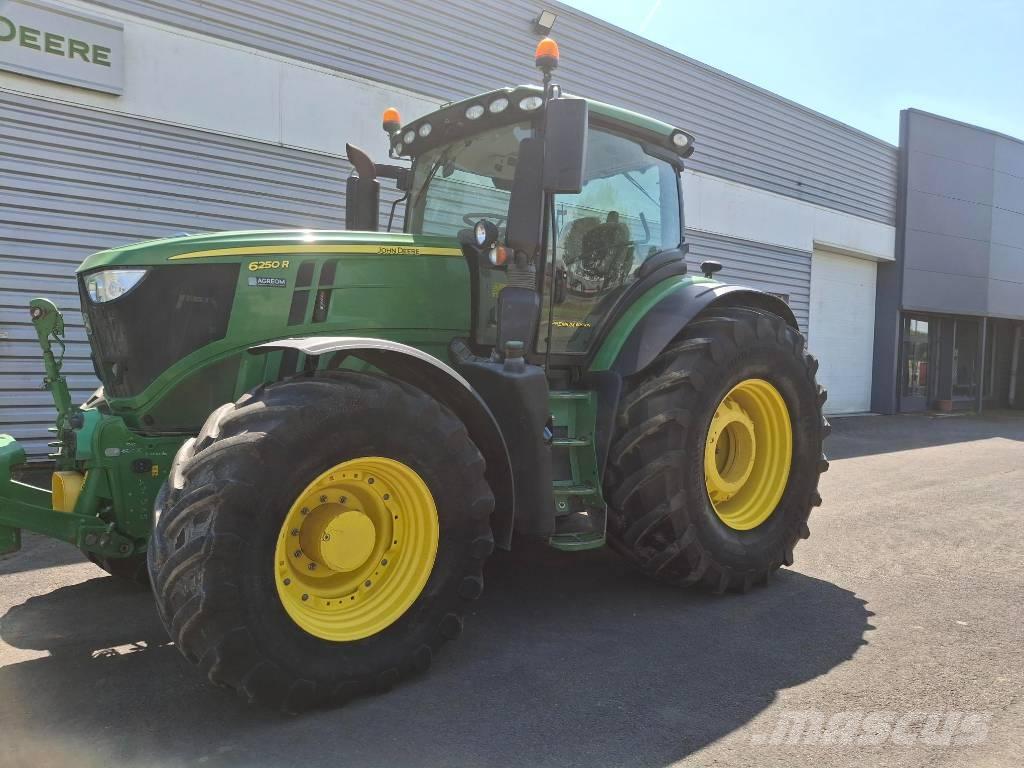 John Deere 6250R 트랙터