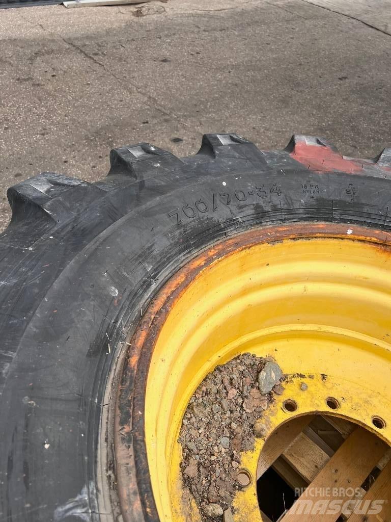 Nokian 700/70-34 타이어, 휠 및 림