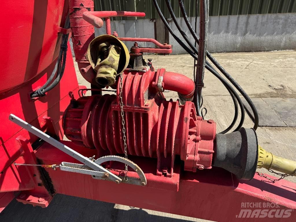 Hi Spec 2500 Tanker 슬러리 탱커