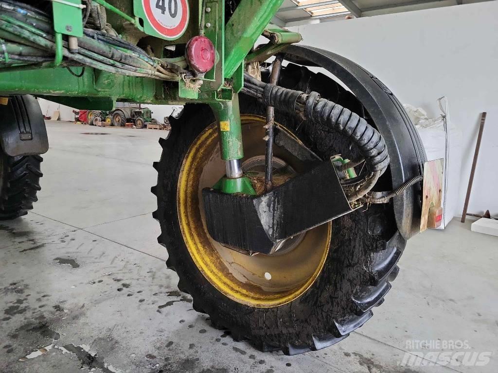 John Deere 4730 자주 동력 분무기