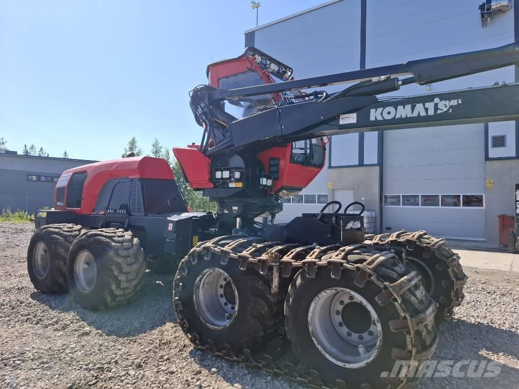 Komatsu 901 XC 원목 하베스터