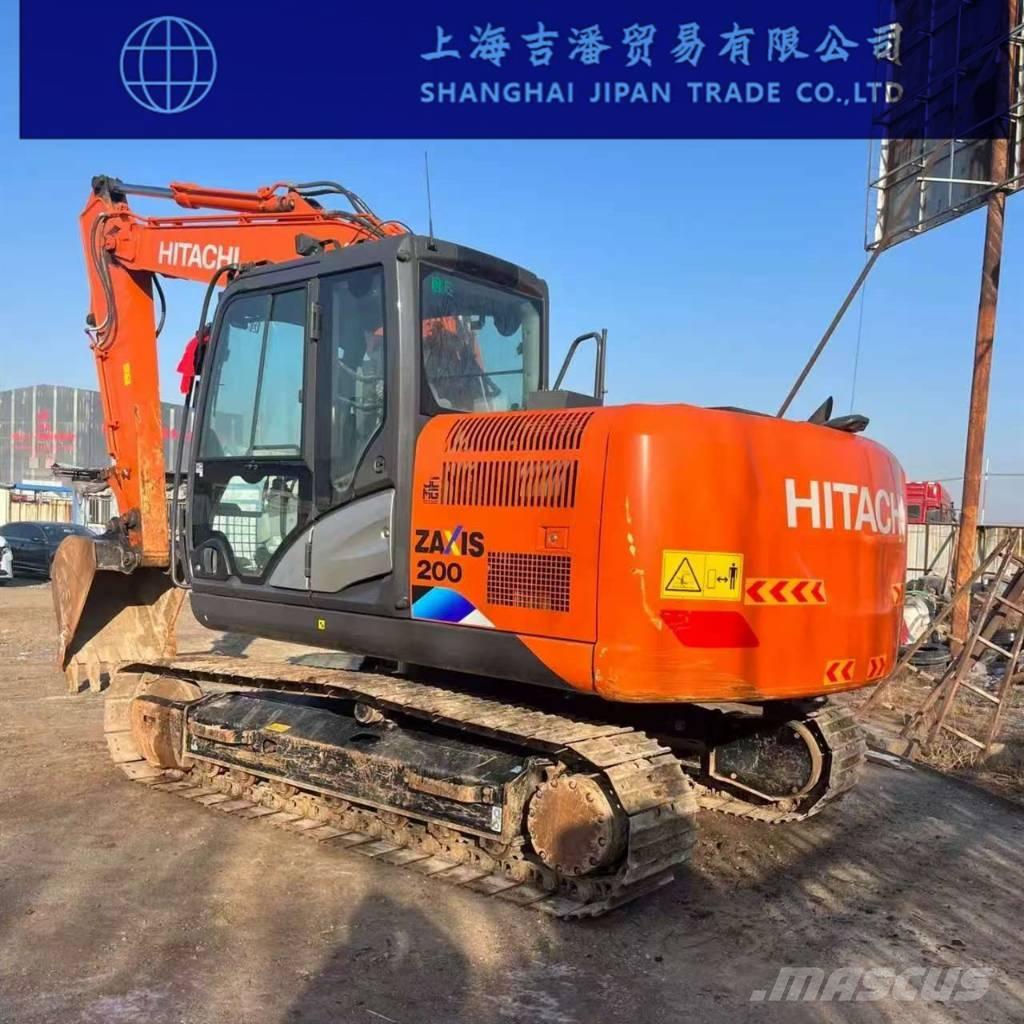 Hitachi ZX 200 대형 굴삭기 29톤 이상