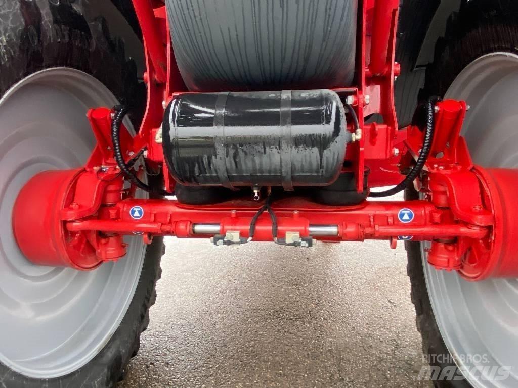 Horsch LEEB 5 LT 견인형 분무기