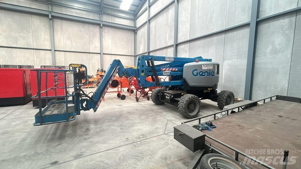 Genie Z 45/25 XC 관절형 전동이동 리프트