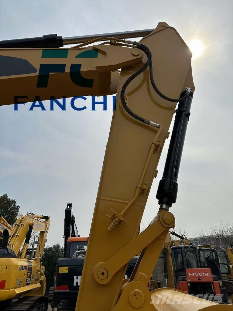 CAT 325 D 대형 굴삭기 29톤 이상