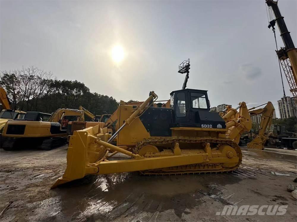 Shantui SD 32 크롤러 도저