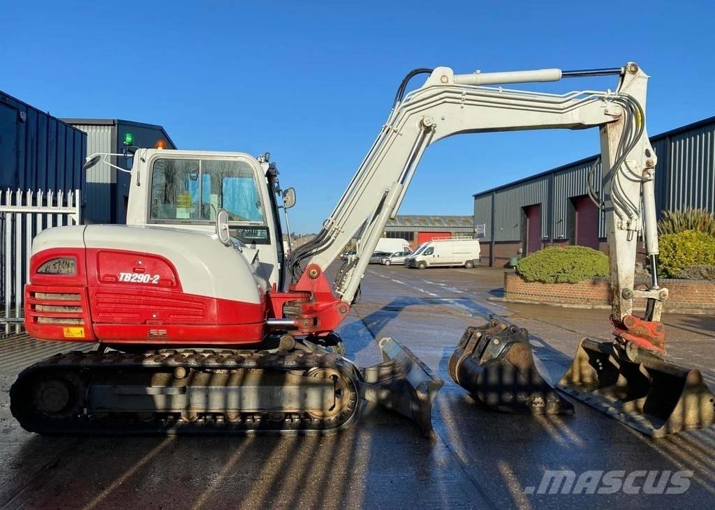 Takeuchi TB 290 중형굴삭기 7톤-28톤