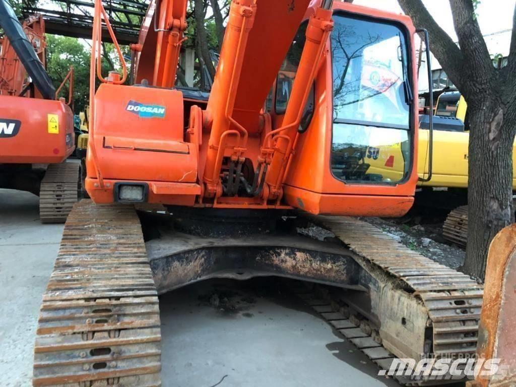 Doosan 220-7 대형 굴삭기 29톤 이상