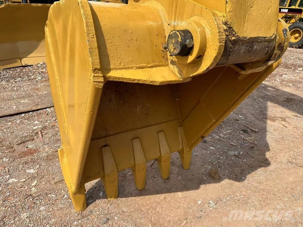 CAT 320 B 대형 굴삭기 29톤 이상