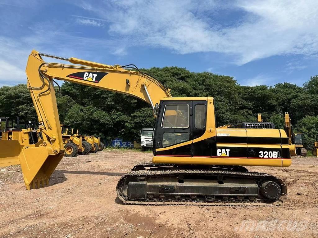 CAT 320 B 대형 굴삭기 29톤 이상