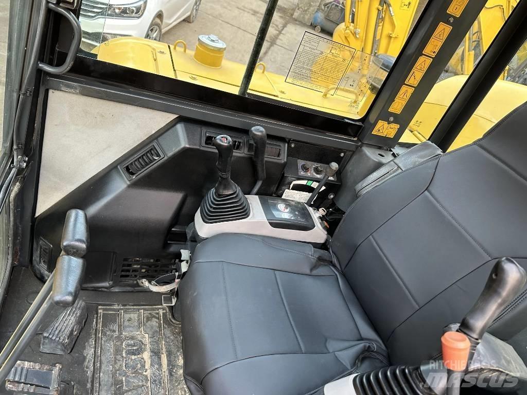 Komatsu PC56-7 소형 굴삭기 7톤 미만