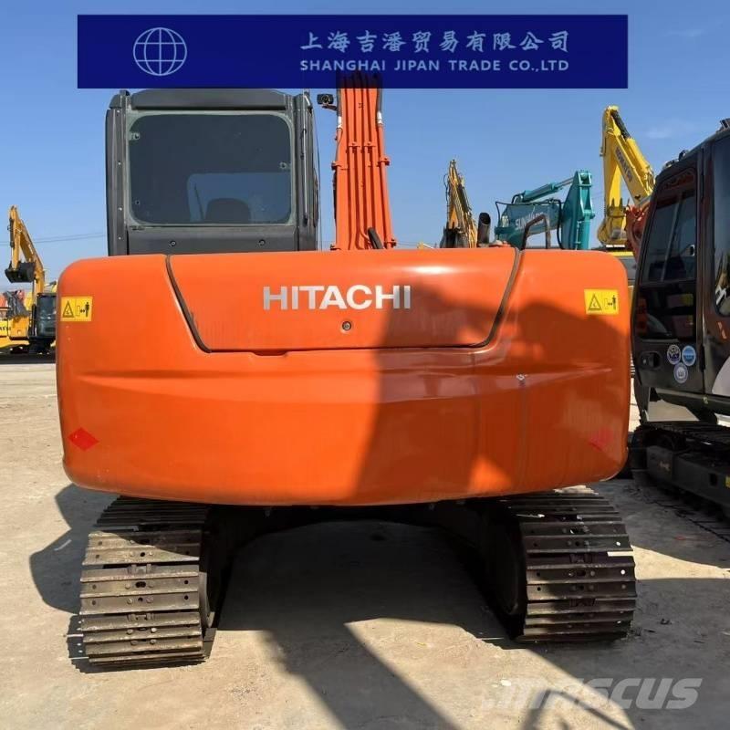 Hitachi ZX 70 소형 굴삭기 7톤 미만