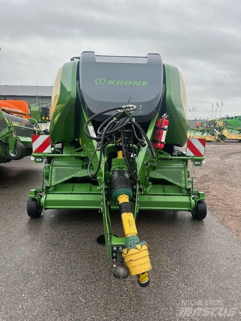 Krone Big Pack 1270 각형 곤포기