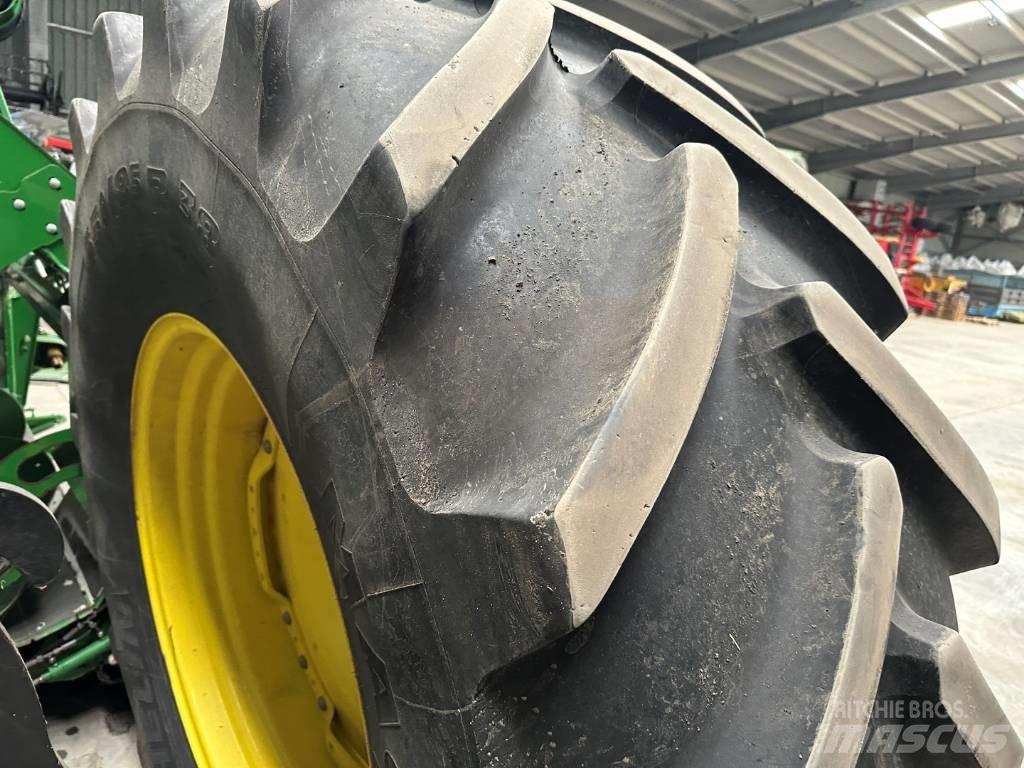 John Deere 6195 R 트랙터