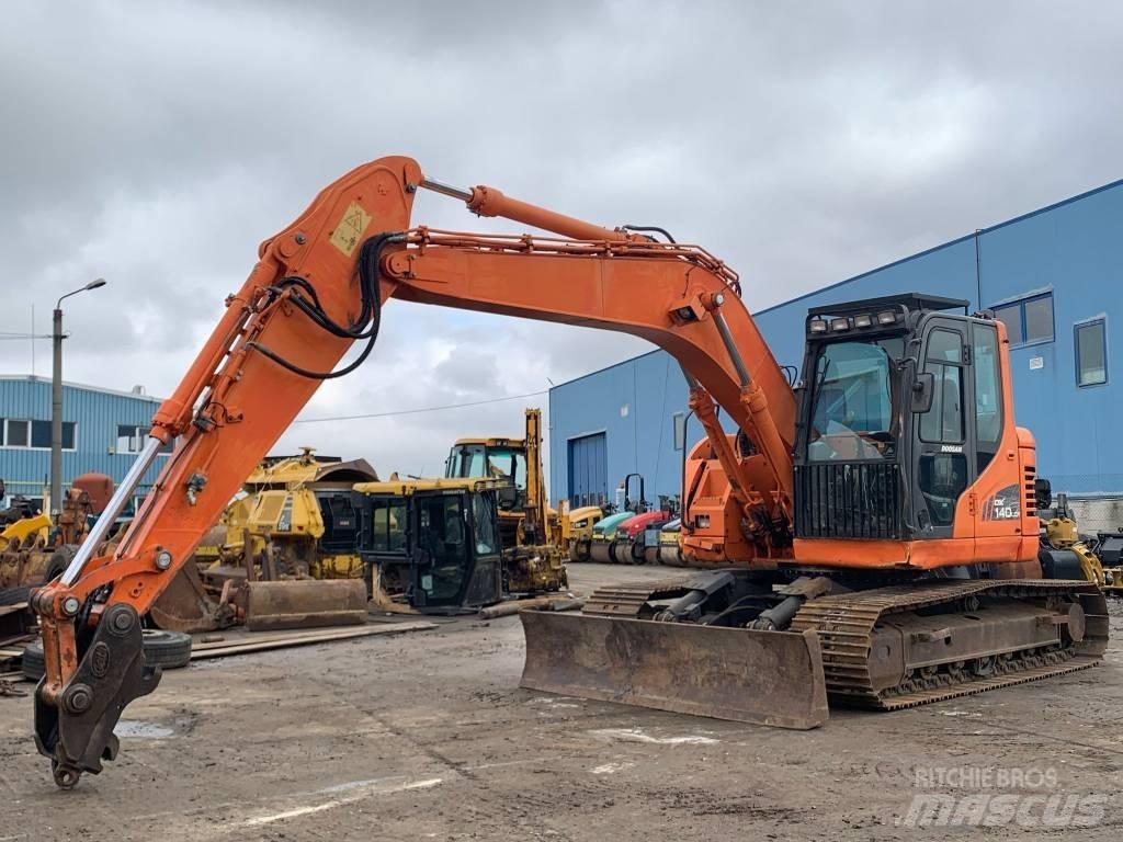 Doosan DX 140 LCR 대형 굴삭기 29톤 이상