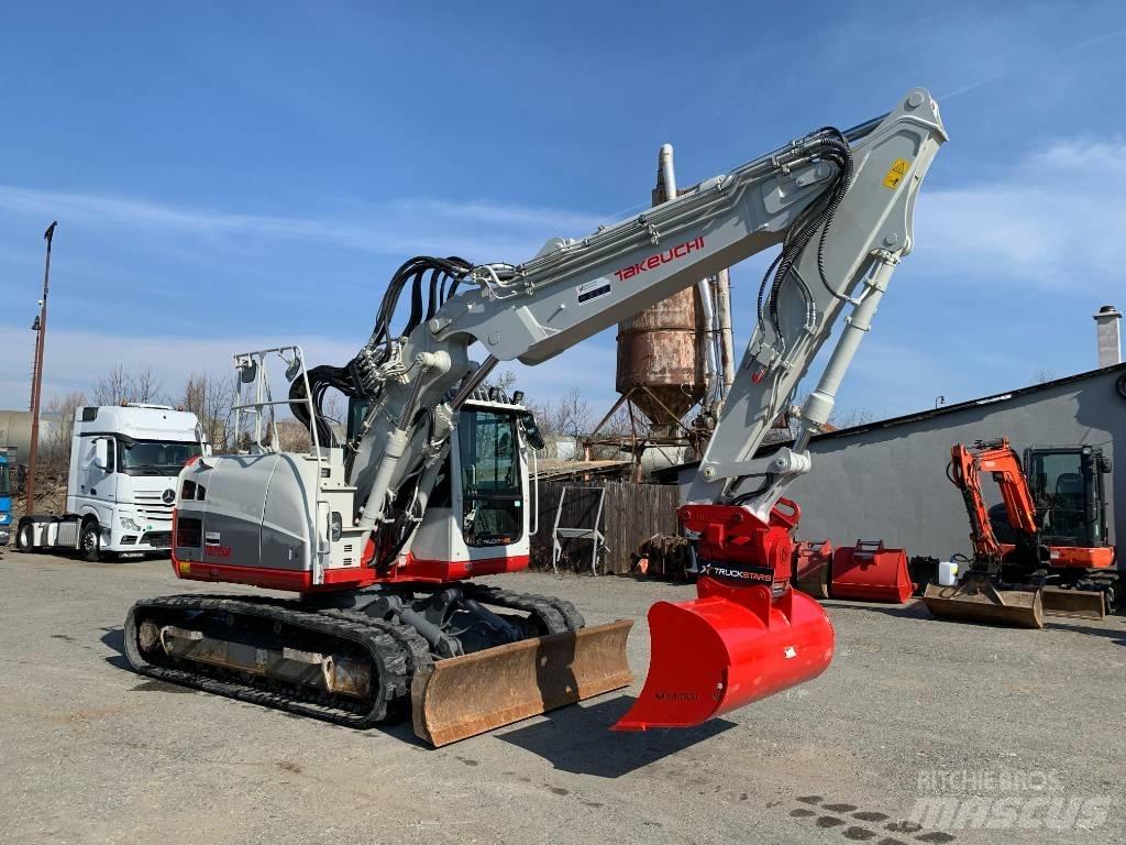 Takeuchi TB 2150 R 대형 굴삭기 29톤 이상