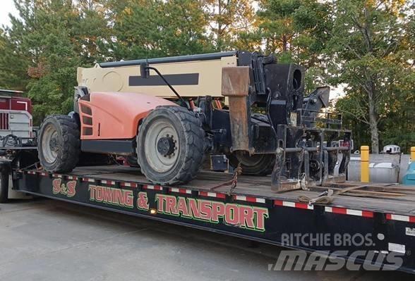 JLG 1055 텔러 핸들러