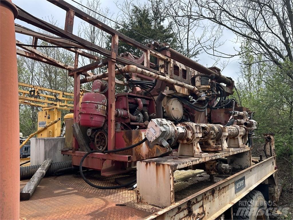 Navistar 1854 플랫베드/드롭사이드 트럭