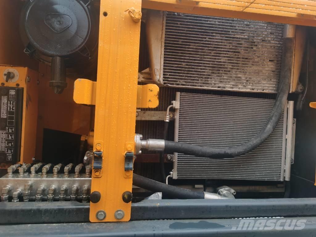 Hyundai R220LC-9S 대형 굴삭기 29톤 이상