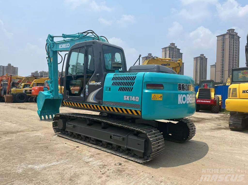 Kobelco sk140-8 대형 굴삭기 29톤 이상