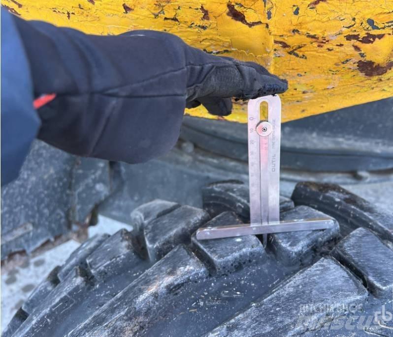 Wacker Neuson 4001 연결식 홀러