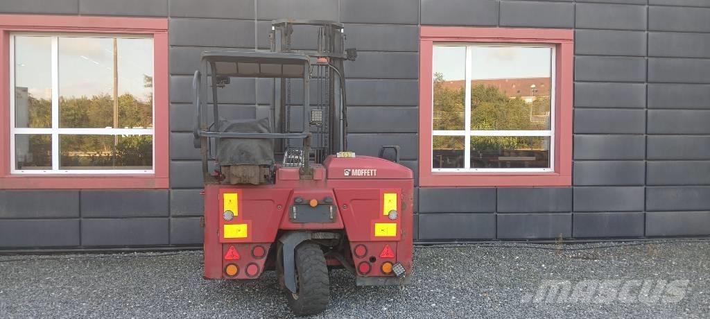 Moffett M5 25.3 NX 디젤 지게차