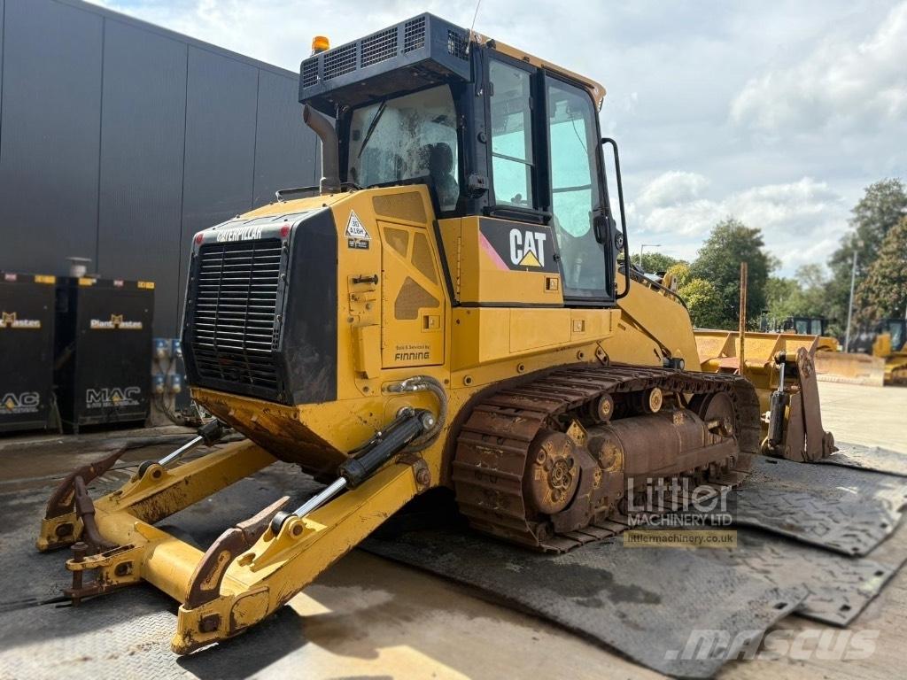 CAT 963 D 궤도식 로우더
