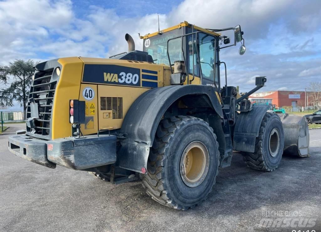 Komatsu WA 380-8  휠로우더
