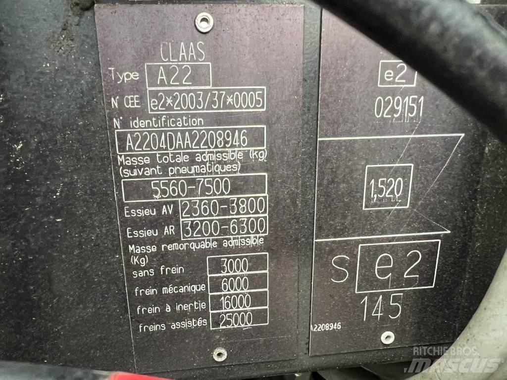 CLAAS Axos 310 트랙터