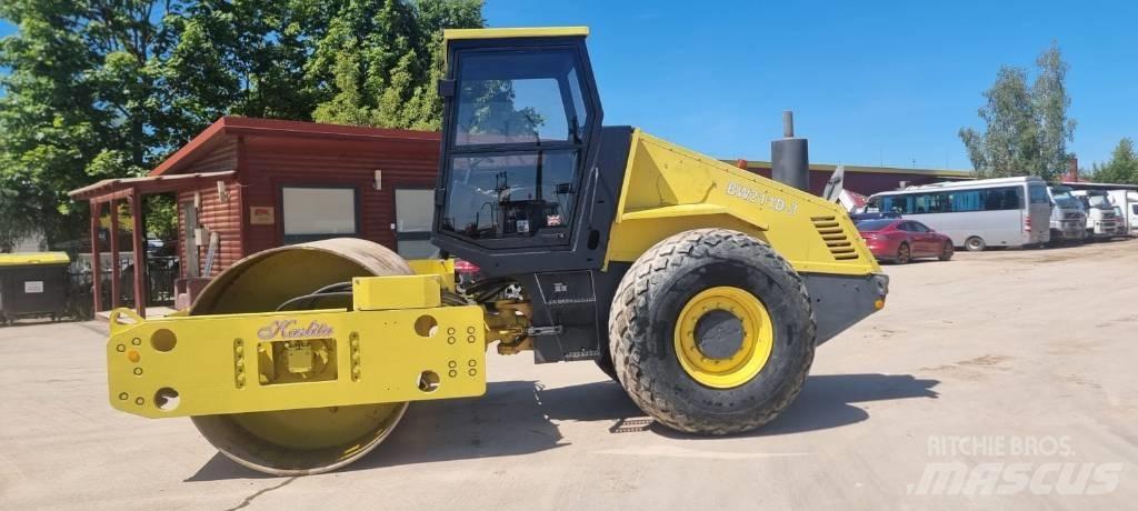Bomag BW 211 D-3 싱글 드럼 롤러
