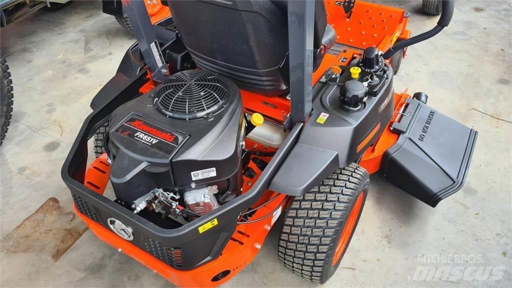 Kubota Z1-421 잔디깎기
