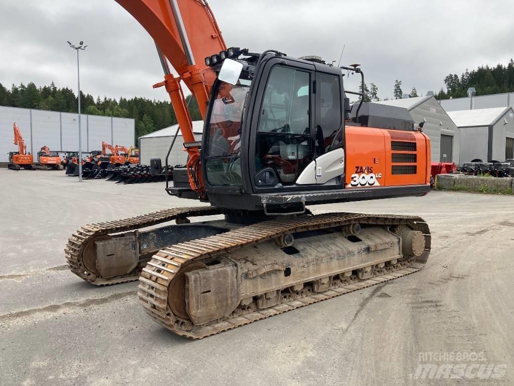 Hitachi ZX 300 LC-6 대형 굴삭기 29톤 이상