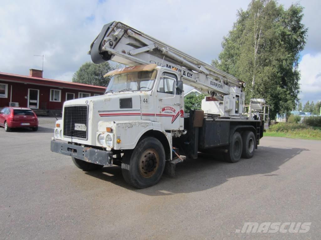 Volvo N 7 6x2 4200 기타 트럭