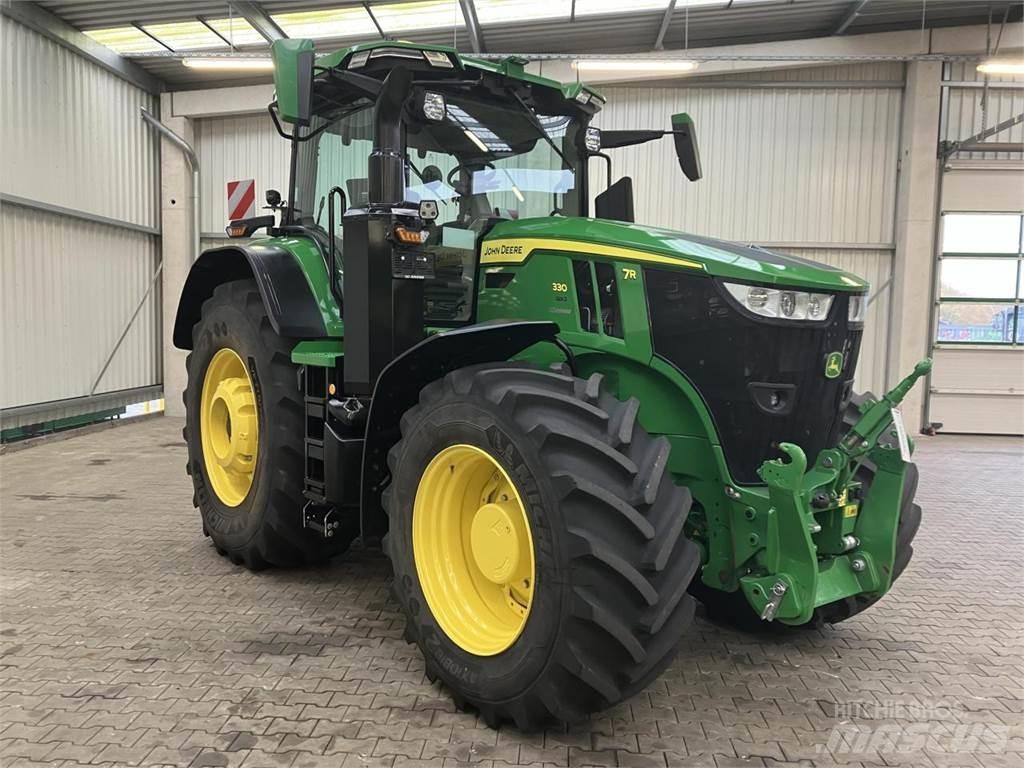 John Deere 7R 330 트랙터