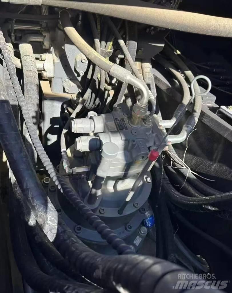 Hitachi 250 대형 굴삭기 29톤 이상