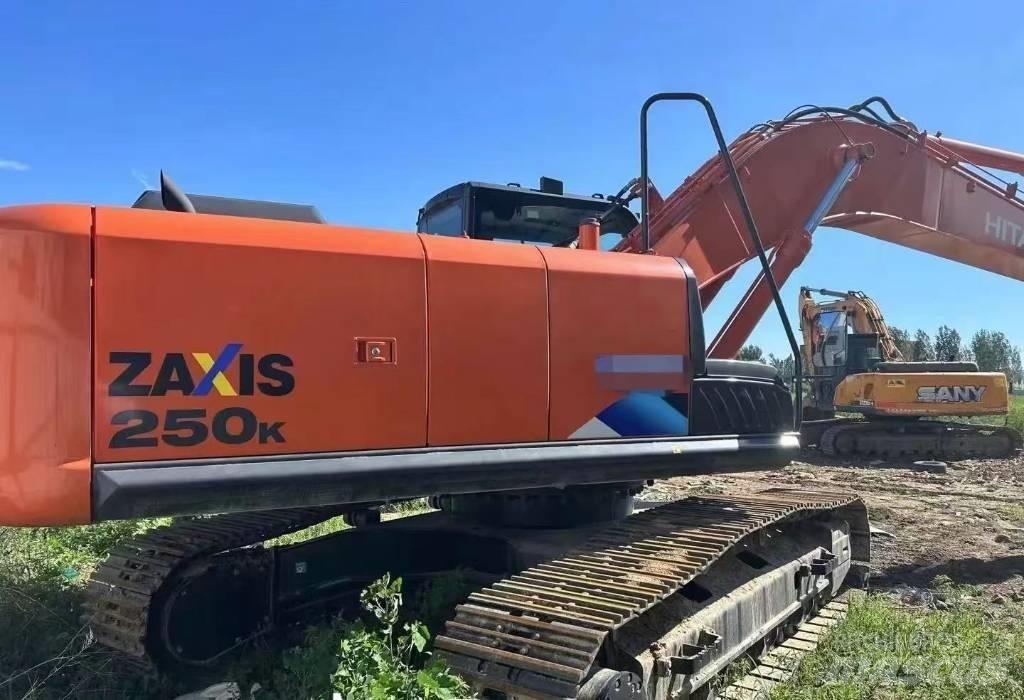 Hitachi 250 대형 굴삭기 29톤 이상