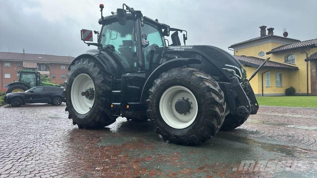 Valtra Q305 트랙터
