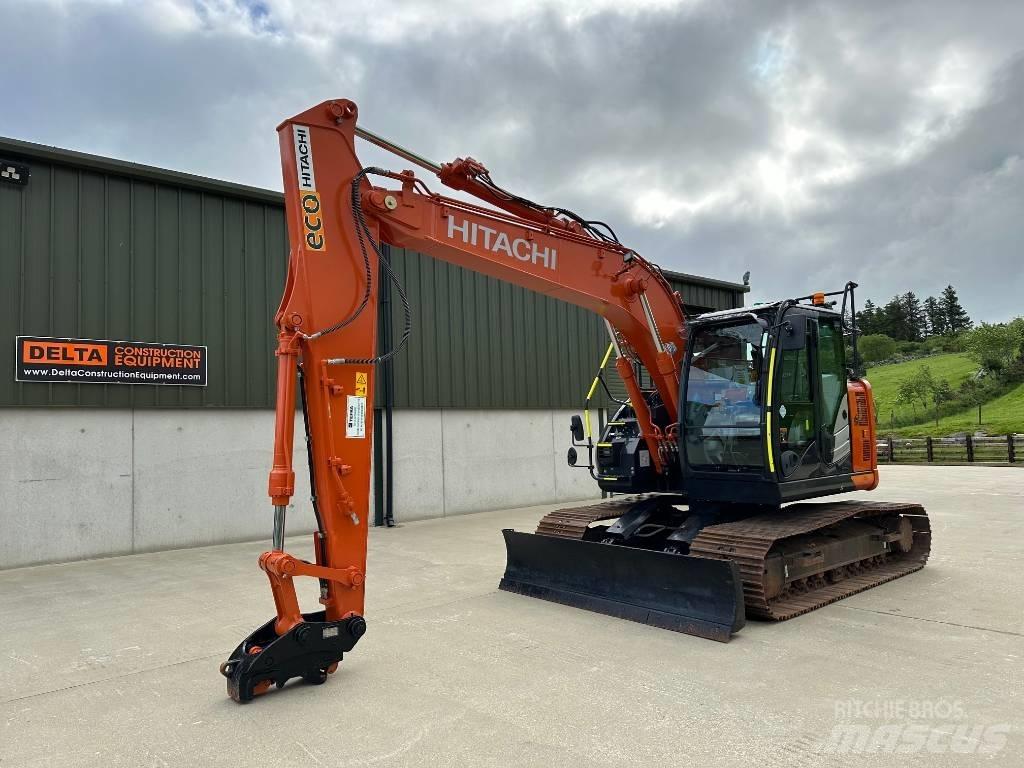 Hitachi ZX 135 US-6 대형 굴삭기 29톤 이상