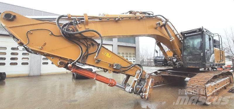 Hitachi ZX 490 LCH-6 대형 굴삭기 29톤 이상