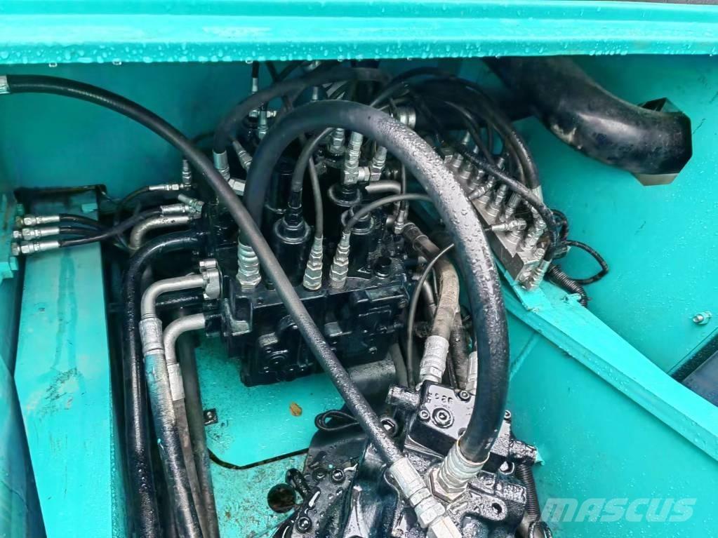 Kobelco SK200D 대형 굴삭기 29톤 이상